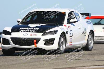 media/Oct-26-2025-CalClub SCCA (Sun) [[8ce1e69566]]/Group 2/Grapevine/